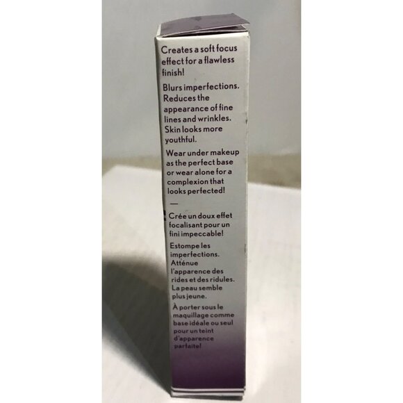 Covergirl Simply Ageless Skin Blurring Serum 20ml For Flawless Finish - Picture 2 of 5